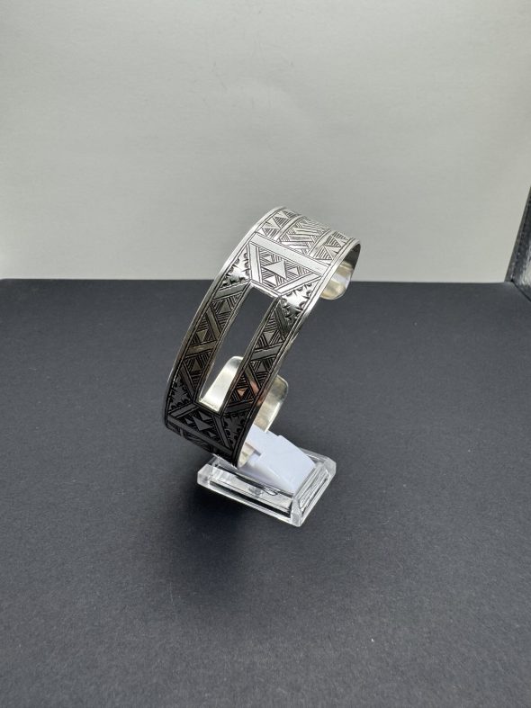 Bracelet Berbère Gravé en Argent - Image 3