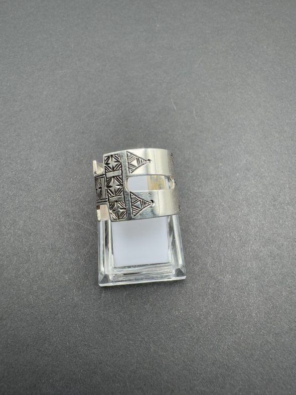 Bague Berbère Gravé en Argent - Image 4